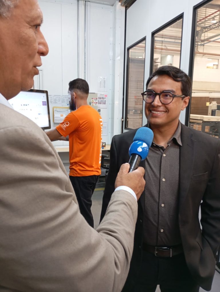 98ef2240-099b-4e96-af63-6e9202ef06f1